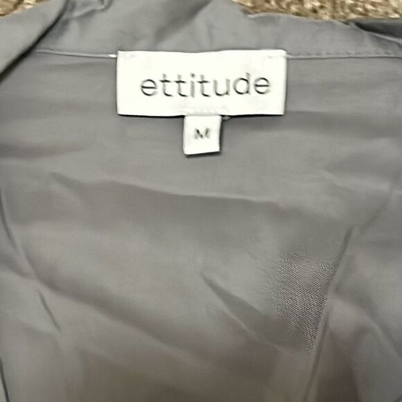 Ettitude Women's M Long Sleeve Sateen Stripe Pajama Top Fog Gray Minimalist New - Picture 5 of 12